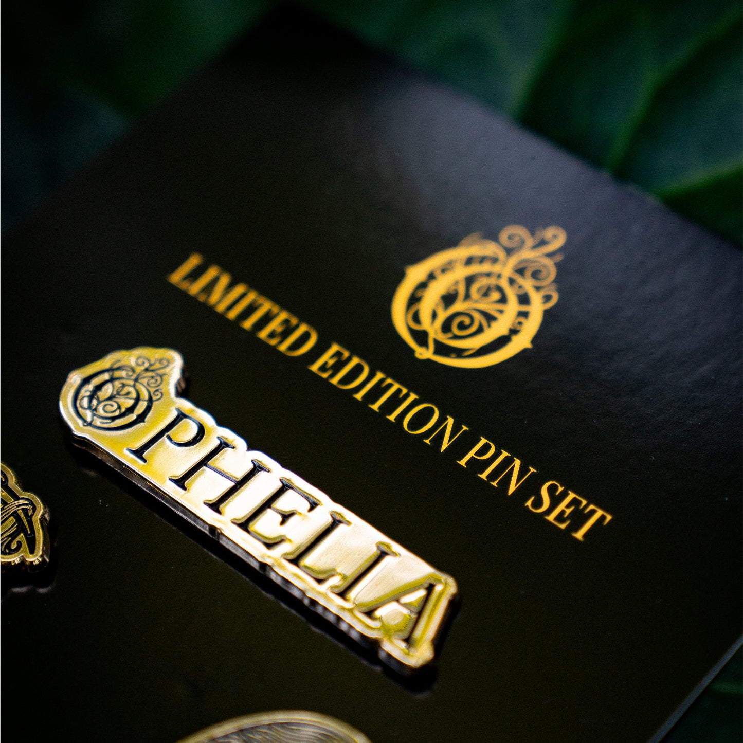 Ophelia - Limited Edition Pin Set